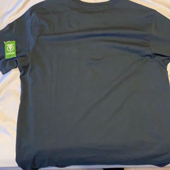 Volcom shirt - Picture 4 of 4